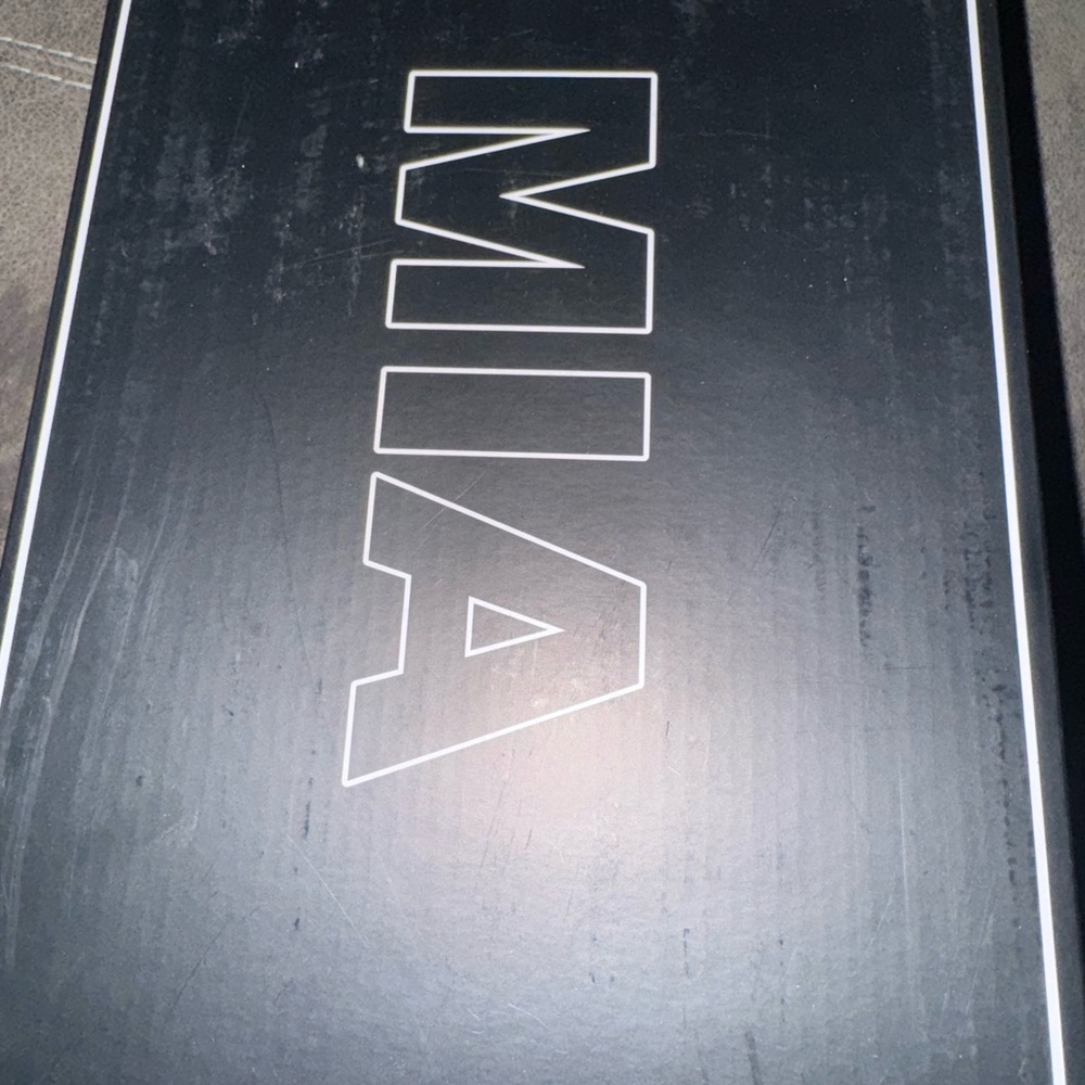 BRAND NEW MIA Brown and Black Sandals with Minimalist Design - Picture 5 of 5